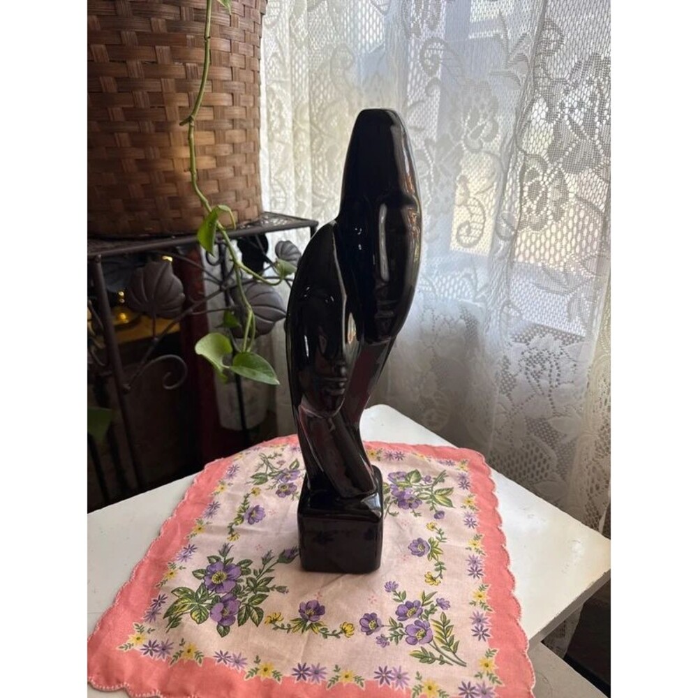 Abstract couple Sculpture – Glossy Black Modernist Figurine